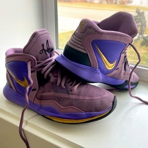 Nike Infinity purple and gold